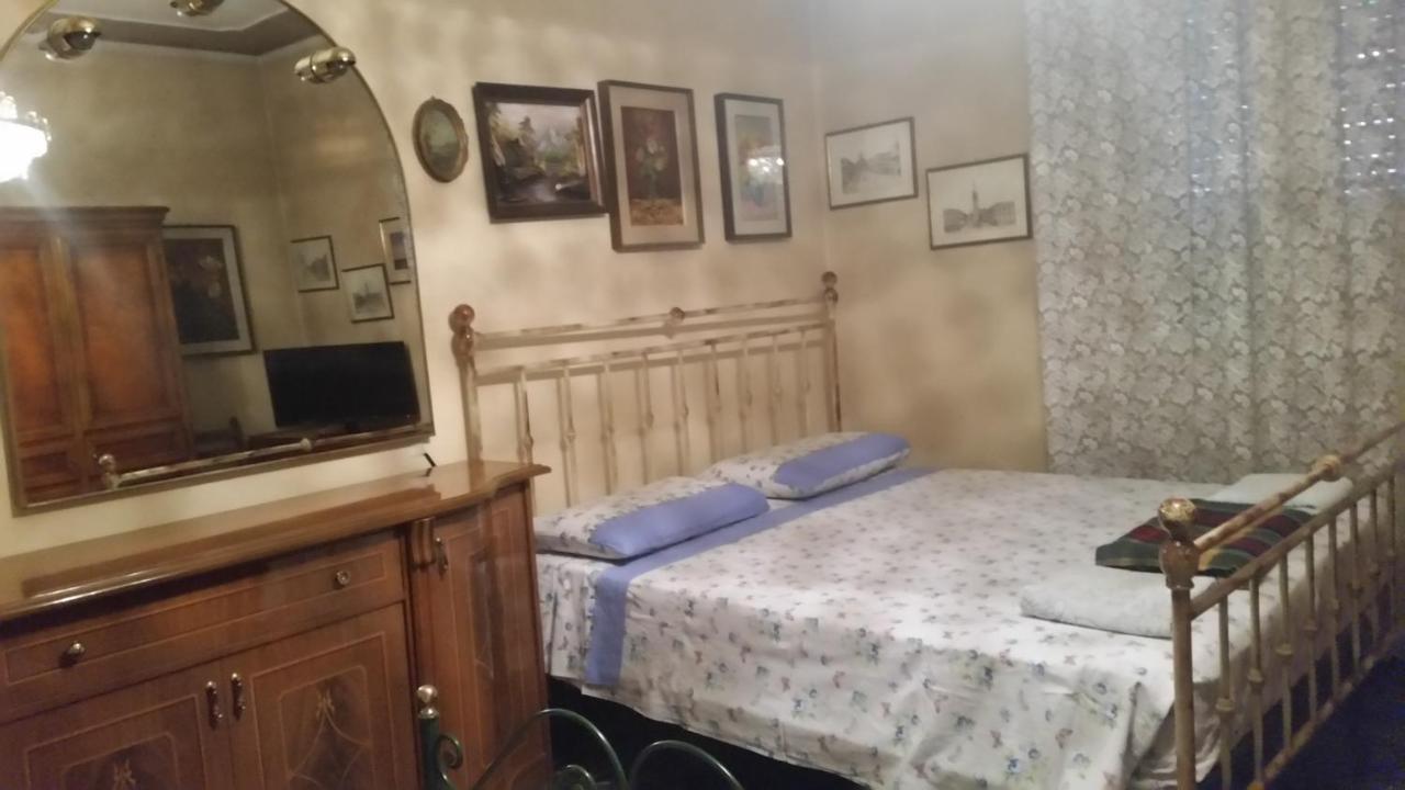 Casa Gramsci Bed & Breakfast Модена Екстериор снимка