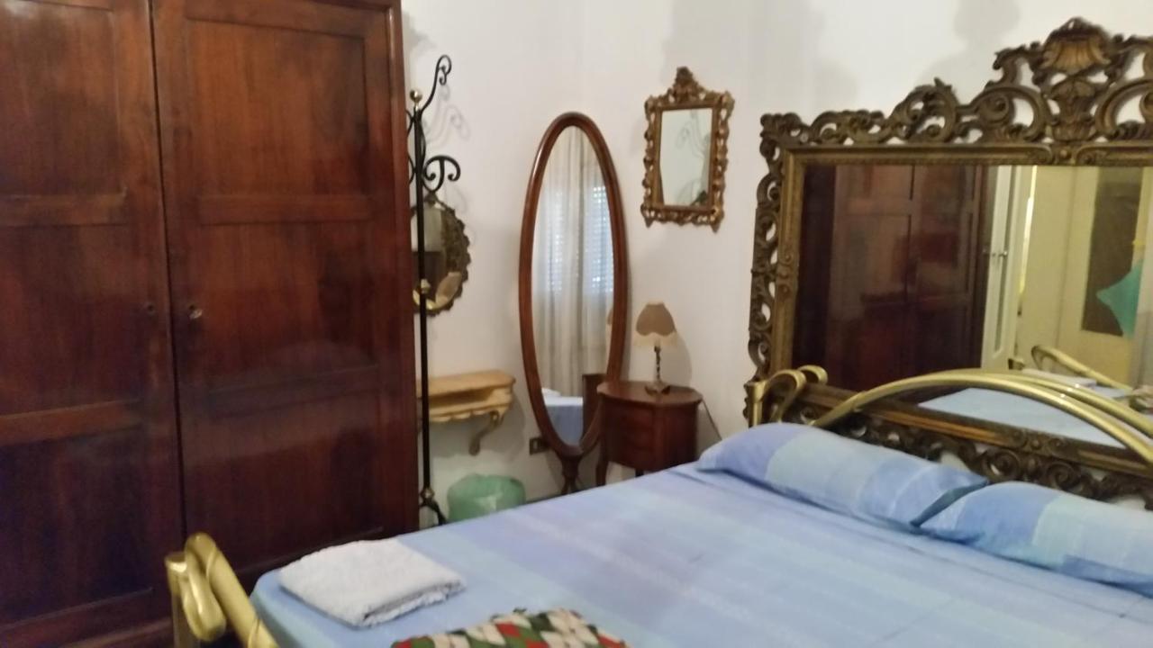Casa Gramsci Bed & Breakfast Модена Екстериор снимка