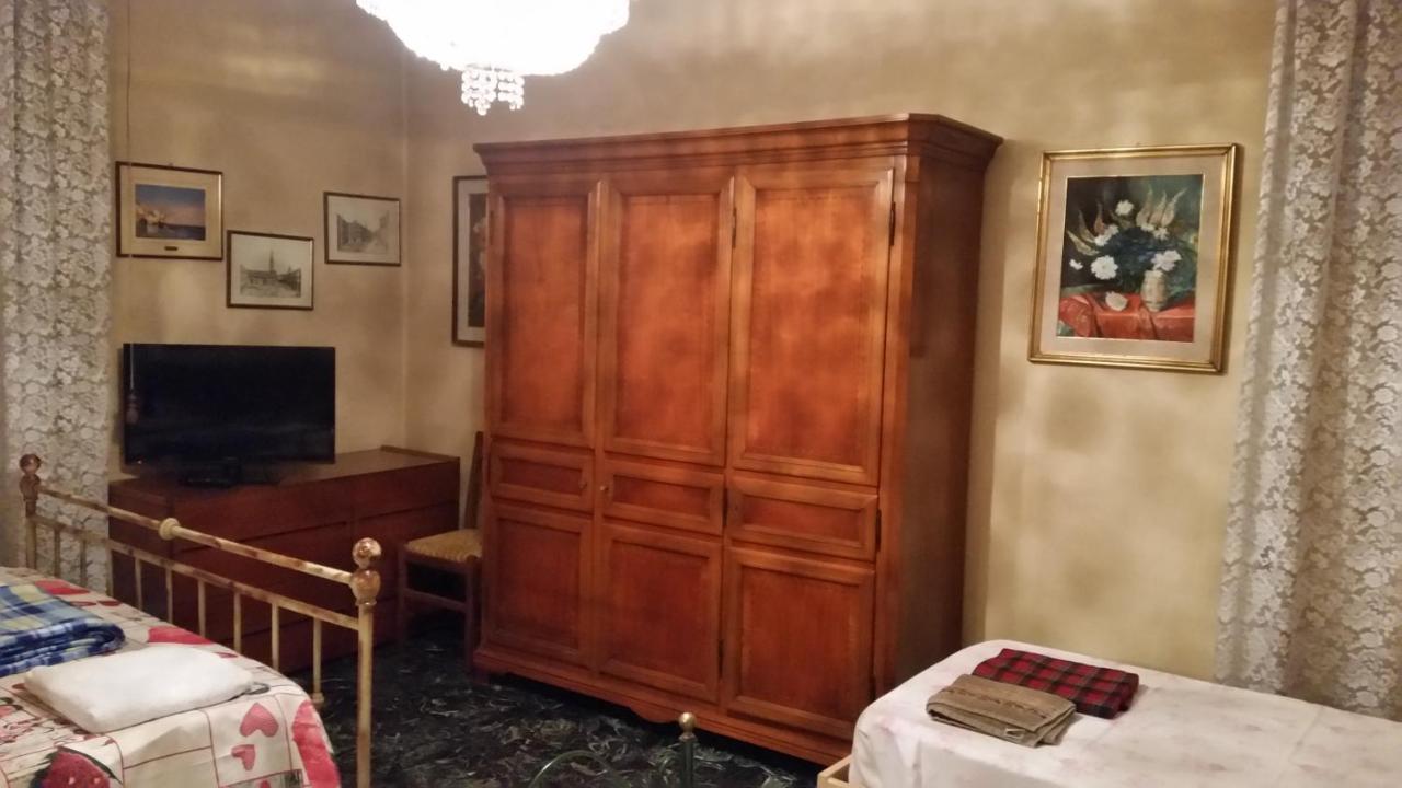 Casa Gramsci Bed & Breakfast Модена Екстериор снимка