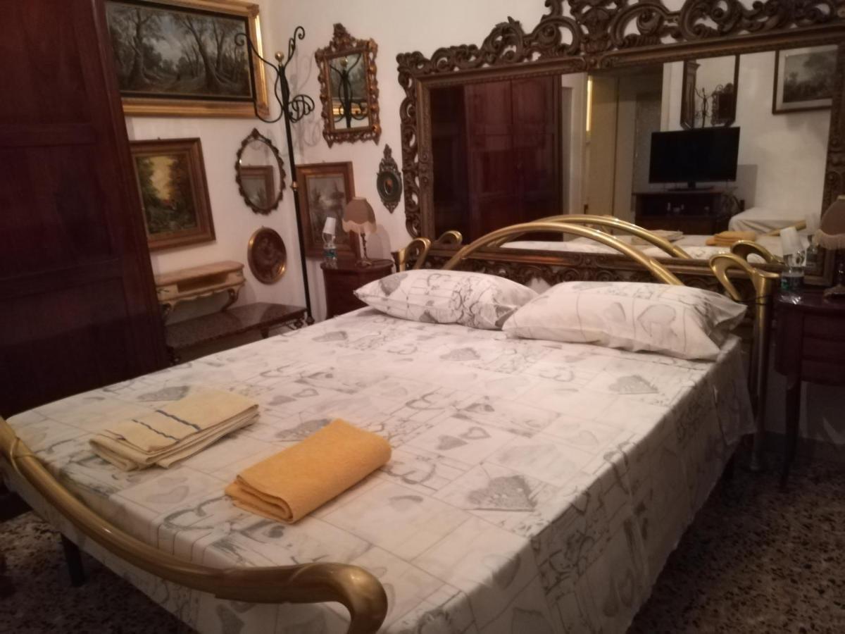 Casa Gramsci Bed & Breakfast Модена Екстериор снимка